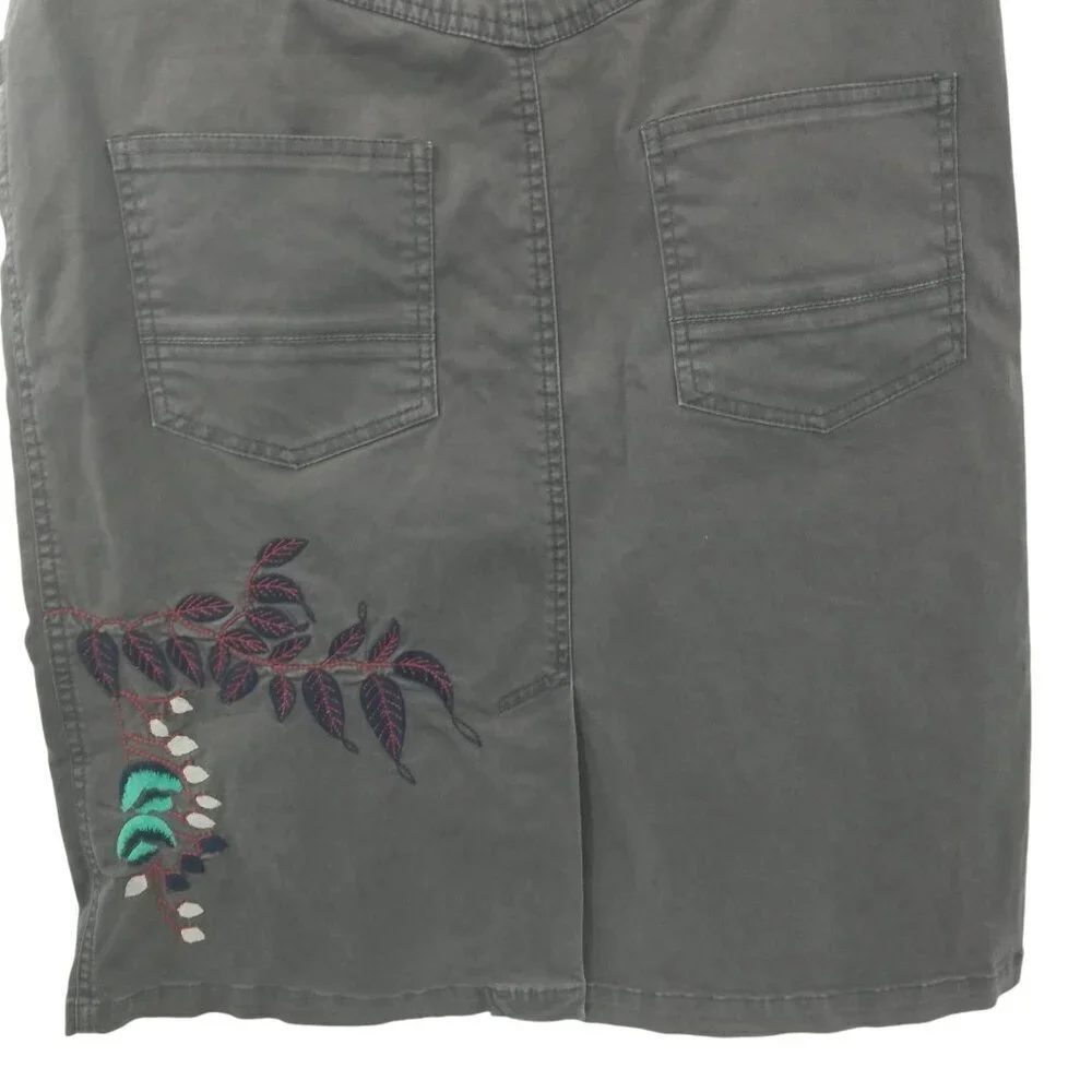 Oilily Gray Embroidered Knee Length Boho Skirt Size 38 US 8 Floral Stretch Chino